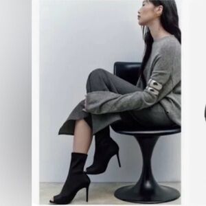 ZARA OPEN TOE HEELED ANKLE
BOOTS-limited edition Size 10-10.5